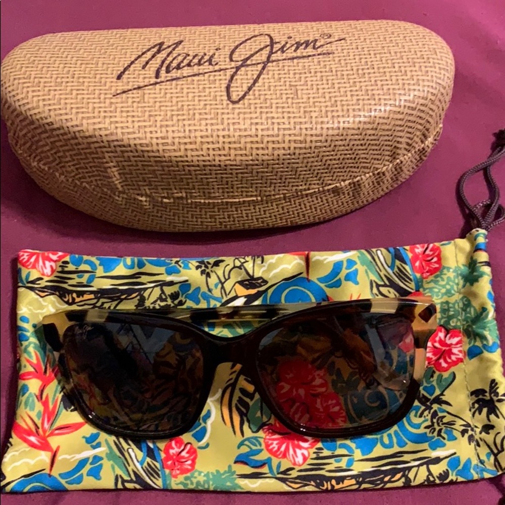 SALE🌸Maui Jim MoonBow🌸
